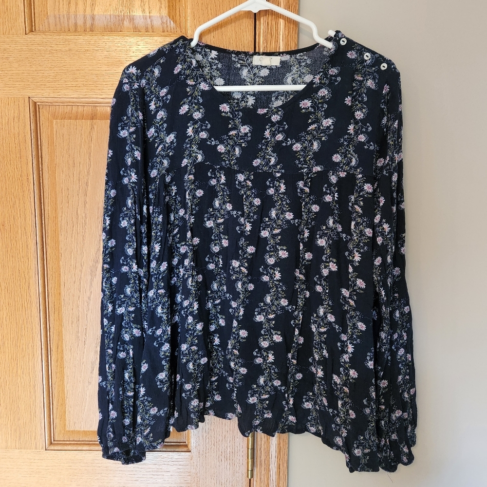 Ganji LA Long-Sleeve Top